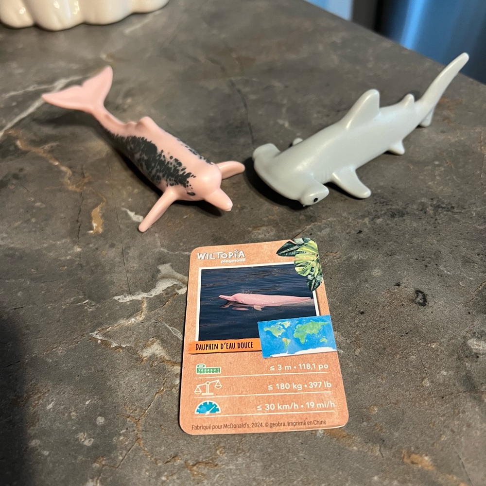 McDonald's happy meal toy playmobil wildtopia